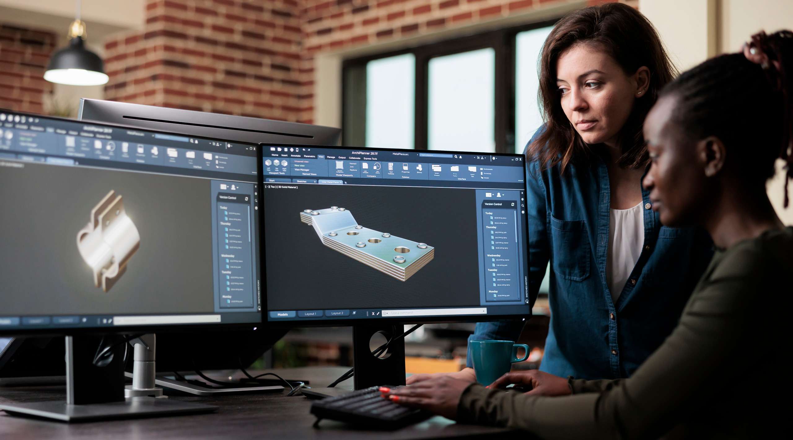 3d-graphic-artists-sketching
